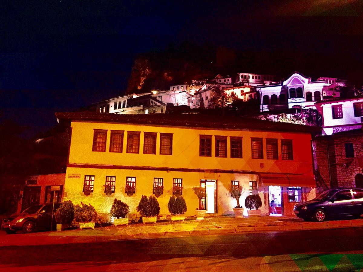 Hotel Omer Berat Exterior photo